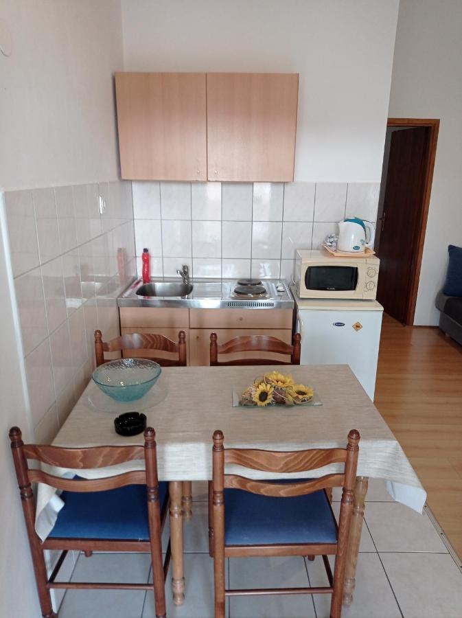 Apartments Milinkovic Водице Екстер'єр фото