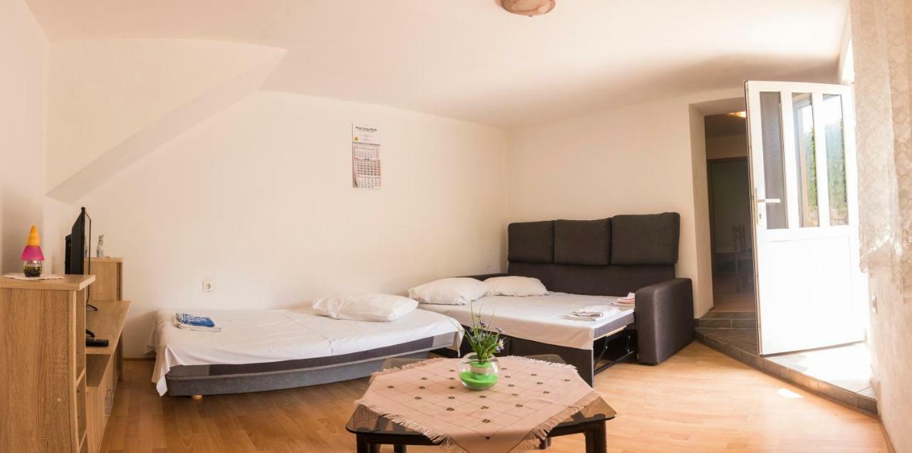Apartments Milinkovic Водице Екстер'єр фото